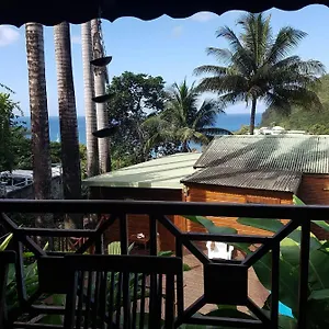 Hébergement de vacances Gîtes Les Lodges Des Hauts De Bungalow Aruba, Deshaies